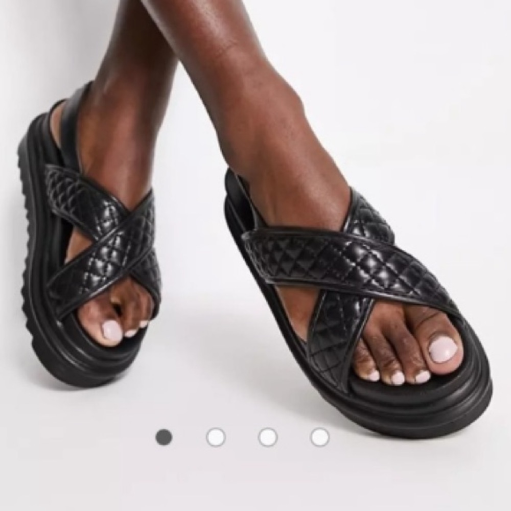 MOVING SALE Chunky glamours quilted black sandals / slippers asos